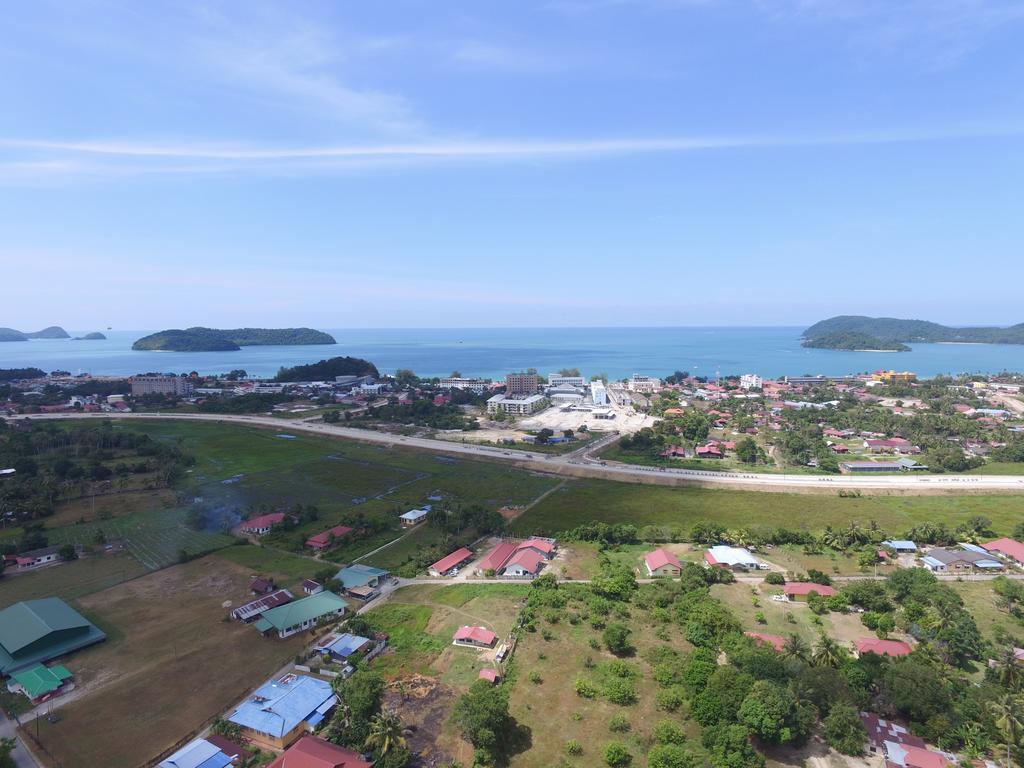 Maxim Apartment Pantai Cenang  Exterior foto